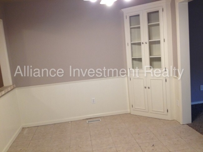 Foto del edificio - 3029 W Wilshire Blvd