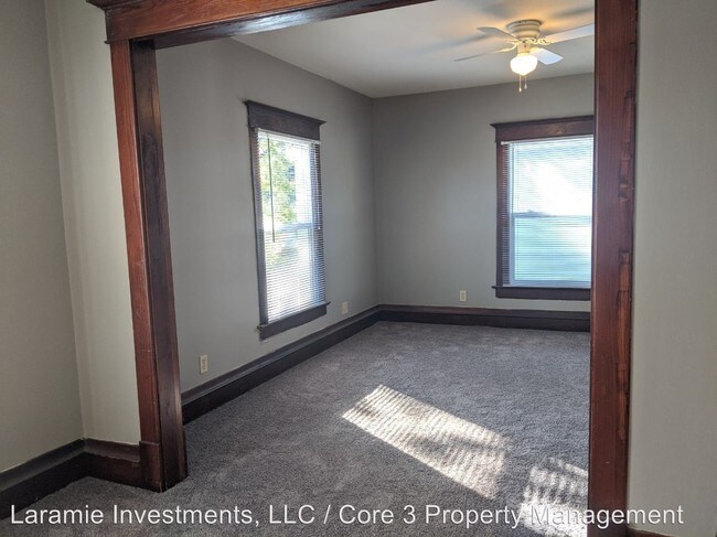 Foto del edificio - 1311 S Main St