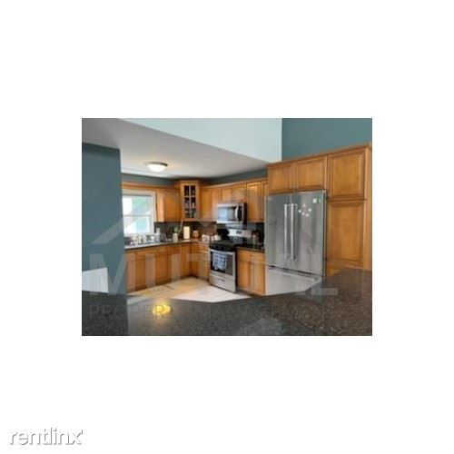Building Photo - 3 br, 1 bath House - 5935 Tower Dr