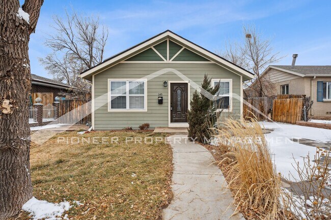 Building Photo - Charming Single Family Home with Washer/Dr...