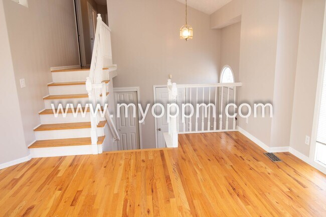 Foto del edificio - Available NOW! 3 Bedroom / 2 Bathroom Home | Northwest Omaha