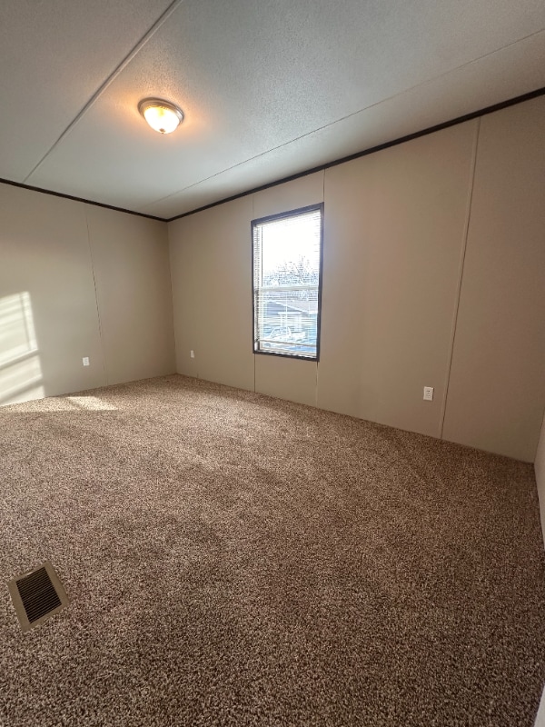 Building Photo - 3200 S Highland Park Dr