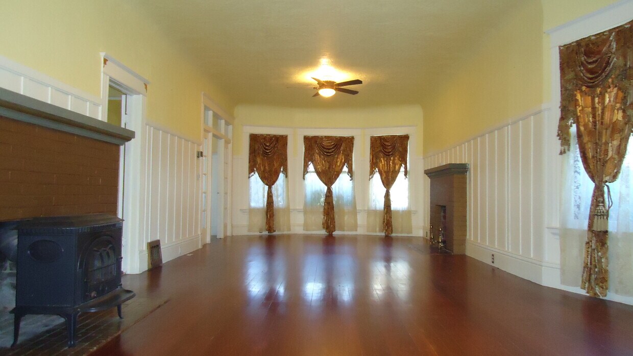 9665 Gage St, Elk Grove, CA 95624 House Rental in Elk Grove, CA