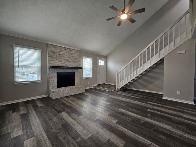 Building Photo - GREEN RUN