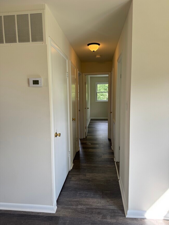 Hallway - 425 Ryers Ave