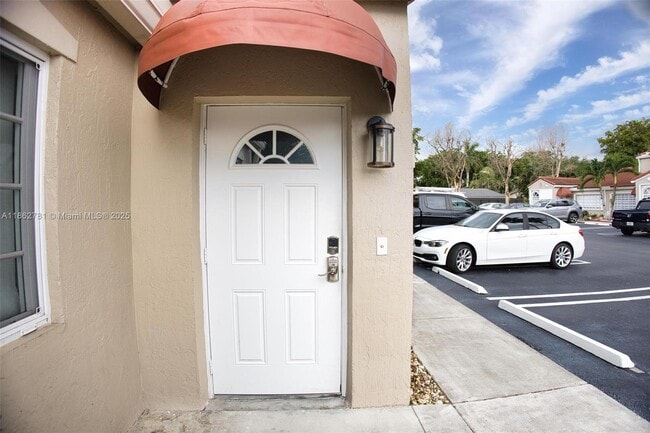 Building Photo - 6910 NW 166th Terrace