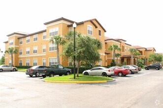 Building Photo - 5455 Vineland Rd