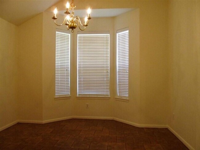Foto del edificio - 10727 Highpoint Ln