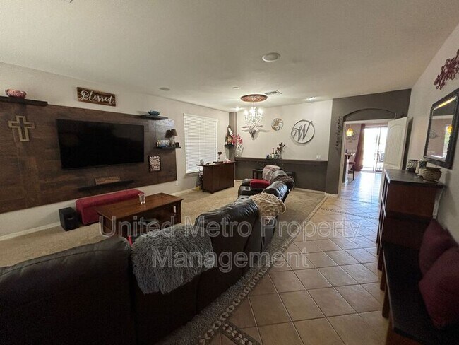 Foto del edificio - 4626 W Rolling Rock Dr