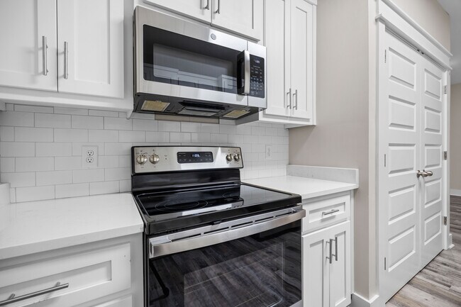 NUEVA cocina de 1 dormitorio - Maple on Melody