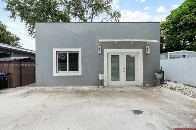 Building Photo - 1850 NW 92nd St