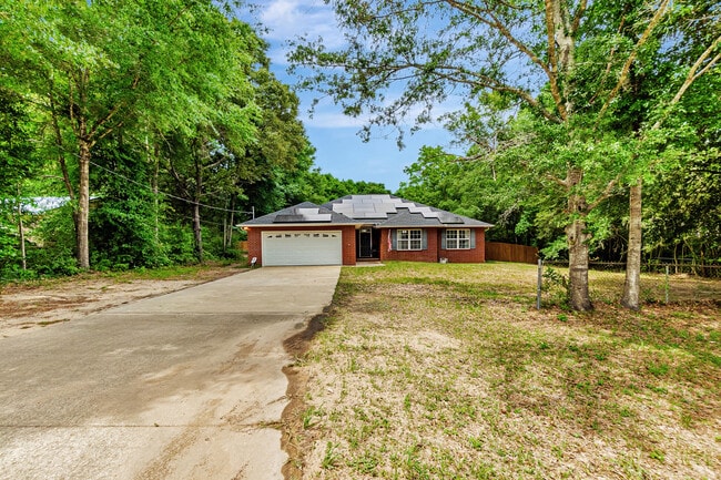 Building Photo - 121 Hillwood Dr