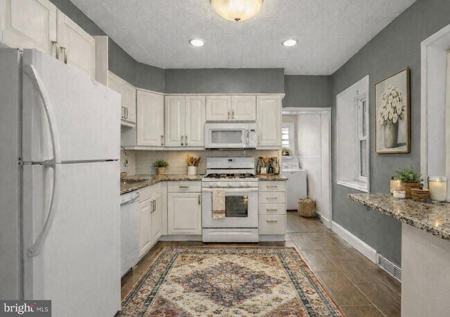 Foto del edificio - 272 Kalos St