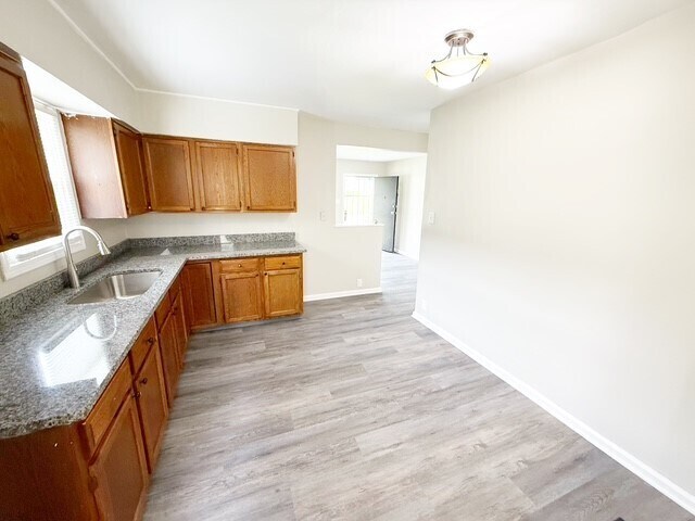 Foto del edificio - 3635 N Gale St
