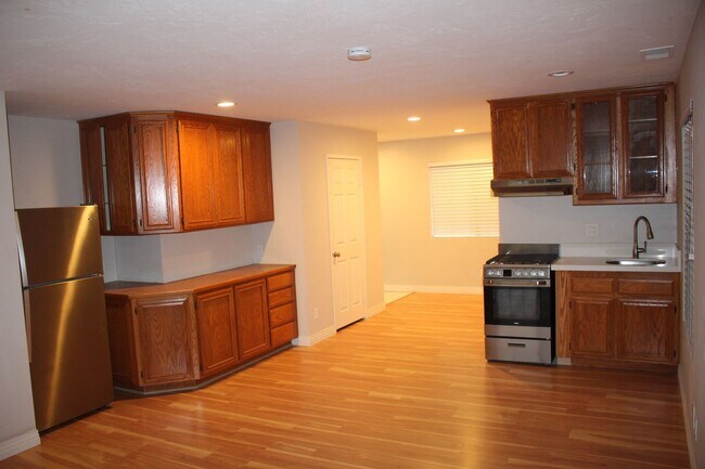 Foto del edificio - Wild Horse Lane, 540