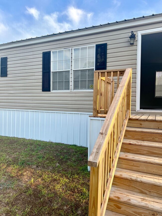 Foto del edificio - Move in ready!! 2BD/2BA spacious mobile home!