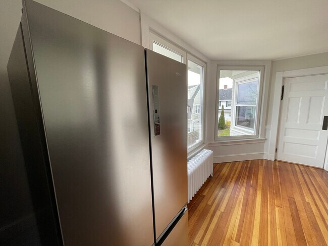 New Fridge - 15 Washington Ave