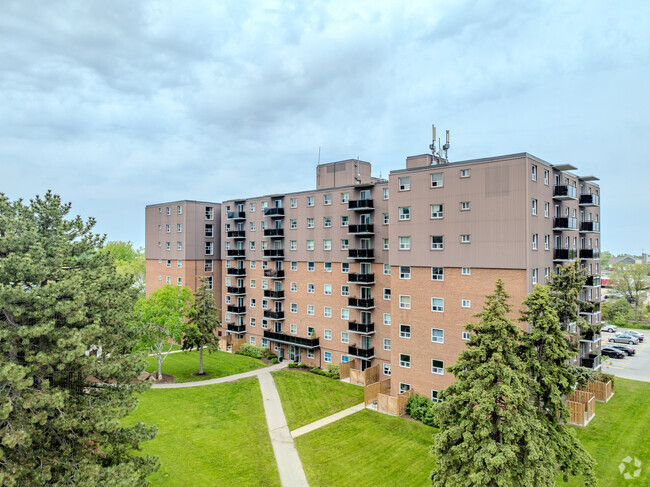 Building Photo - Slessor Boulevard