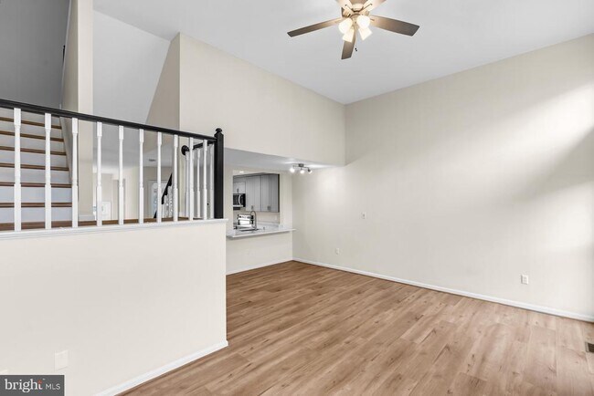 Building Photo - 13920 Baton Rouge Ct