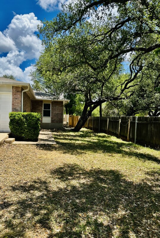 Foto principal - 11605 Castle Rock Ct
