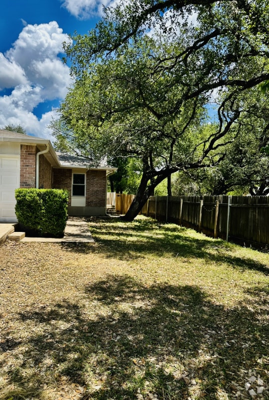 Building Photo - 11605 Castle Rock Ct