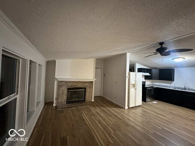 Building Photo - 9318 Elmtree Ct