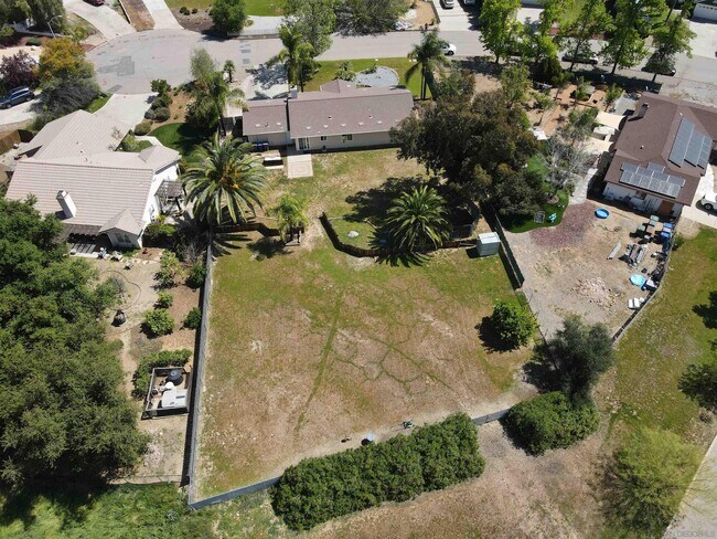 Foto del edificio - 16328 Bassett Ct