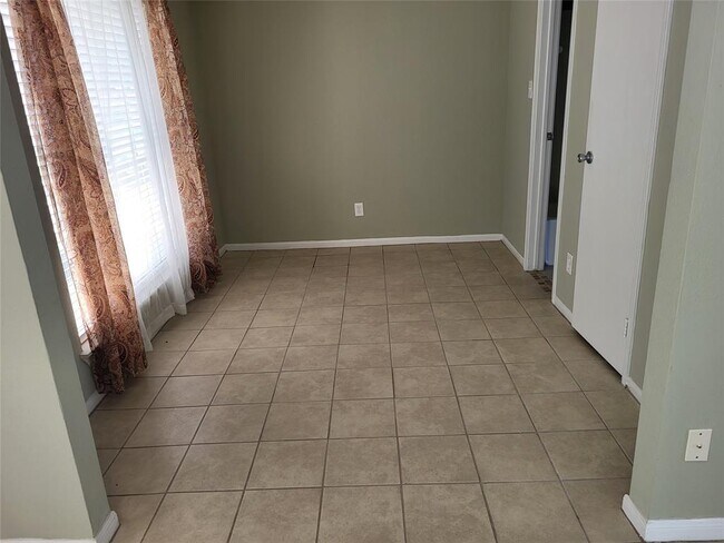 Foto del edificio - 3506 Cove View Blvd