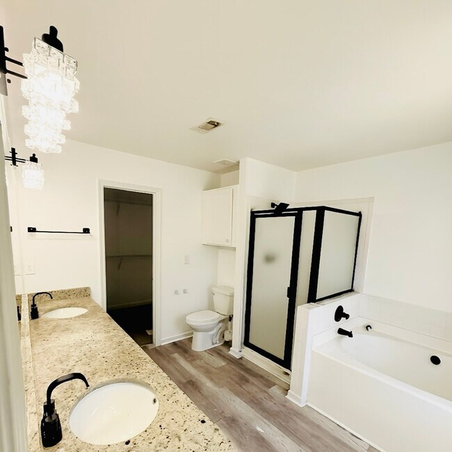 Foto del edificio - 3319 Merlot Ct