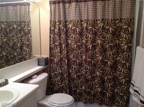 Building Photo - 1160 Wildwood Lakes Blvd