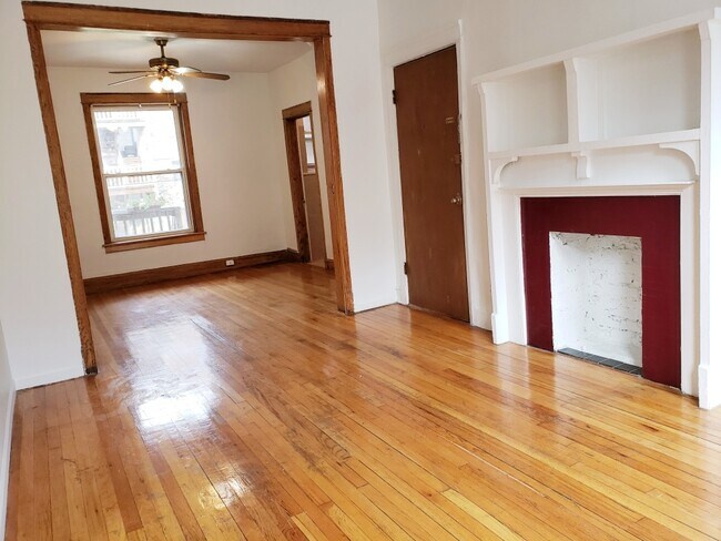 Foto del edificio - 3514 N Broadway