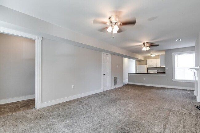 Foto del edificio - 1816 Parkwood Ave