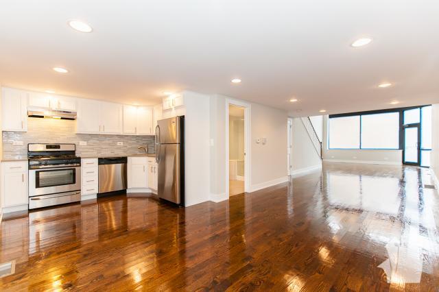 Foto principal - 2 bedroom in Chicago IL 60614