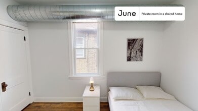 Building Photo - Room in Shared 4 bed/2 bath home