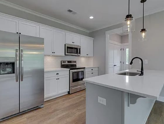 Photo - 568 Lowndes Hill Rd Townhome