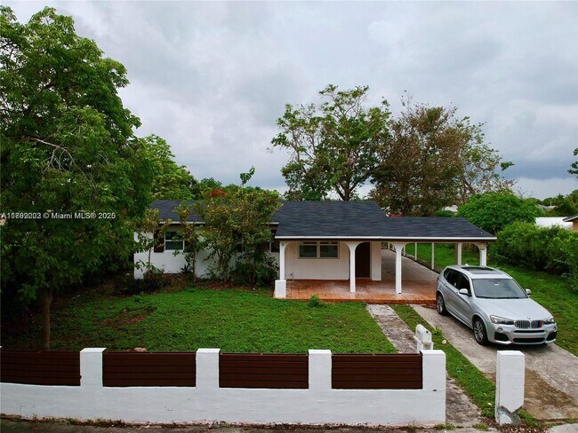 Building Photo - 20600 SW 118th Pl