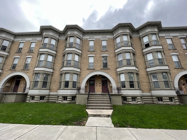 Lafayette-Barton Apartments - Lafayette-Barton