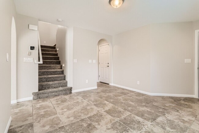 Building Photo - MOVE IN READY! | GORGEOUS 3-Bedroom, 3-Bat...