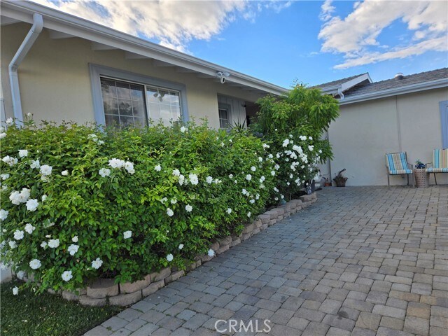 Foto del edificio - 6601 Woodlake Ave