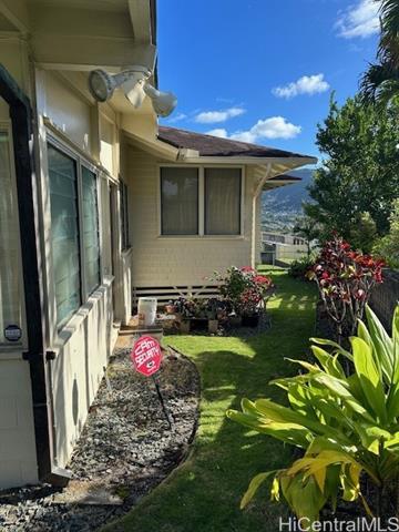 Building Photo - 2711 Manoa Rd