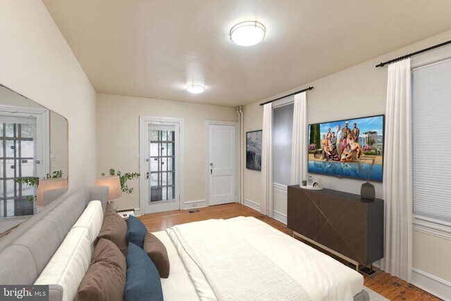 Foto del edificio - 2433 Fairmount Ave
