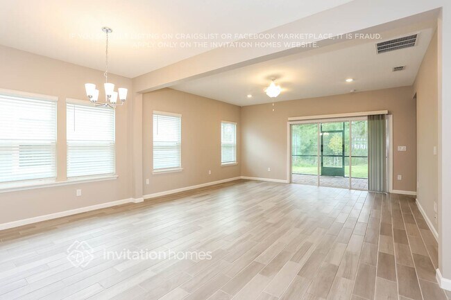 Building Photo - 10051 Lemon Grass Ln