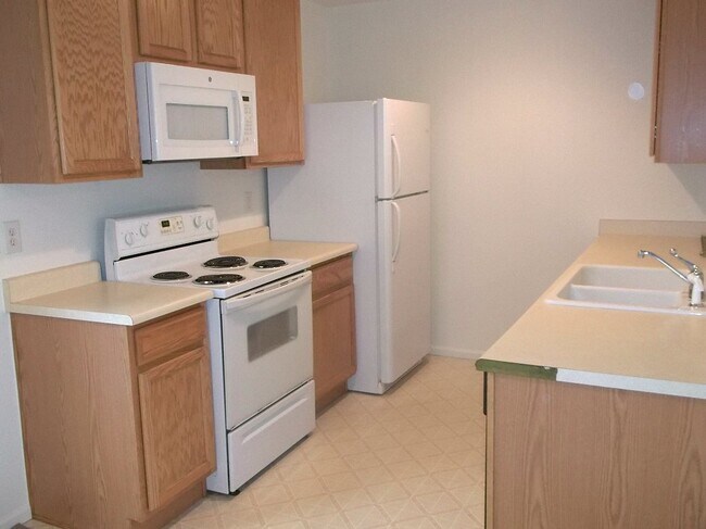Foto del edificio - 6808 Colony Hills Ln