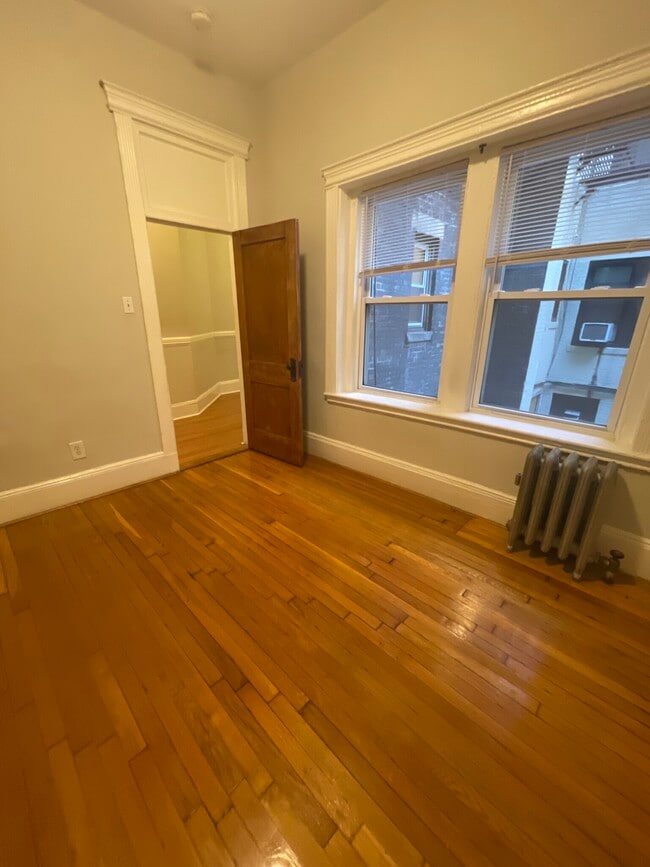 Foto del edificio - 38 Hemenway St