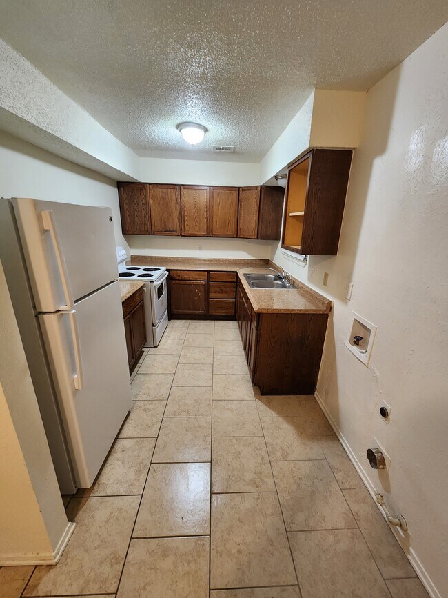 Foto del edificio - 805 Williams St