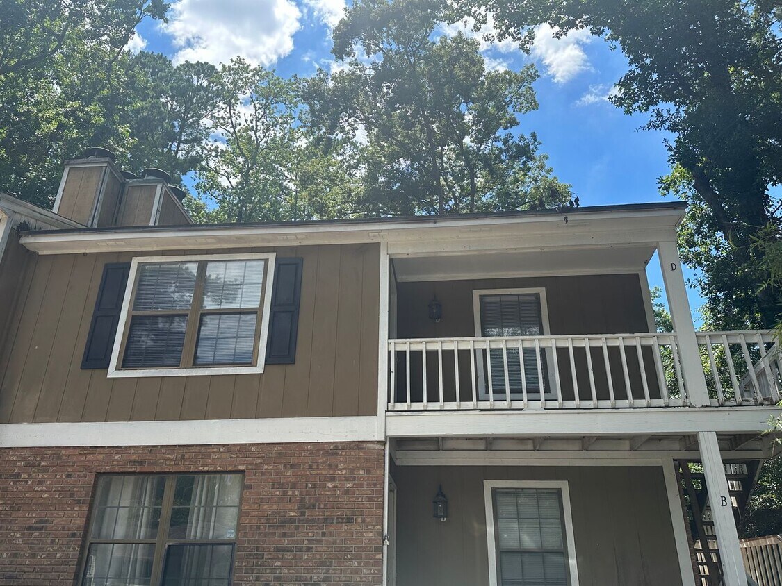 475 Teal Ln Unit D, Tallahassee, FL 32308 Room for Rent in