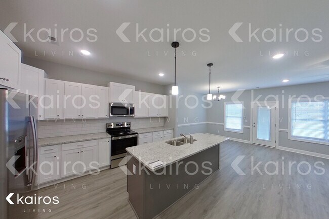 3704 Oak Leaf Way Unit F photo'