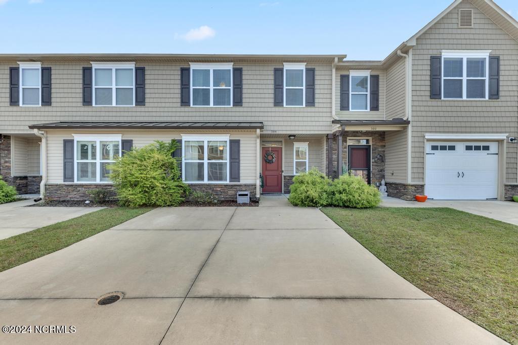 Foto principal - 304 Glenellen Loop Rd