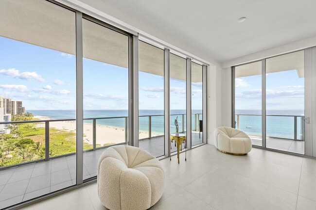 Foto del edificio - 3100 N Ocean Dr