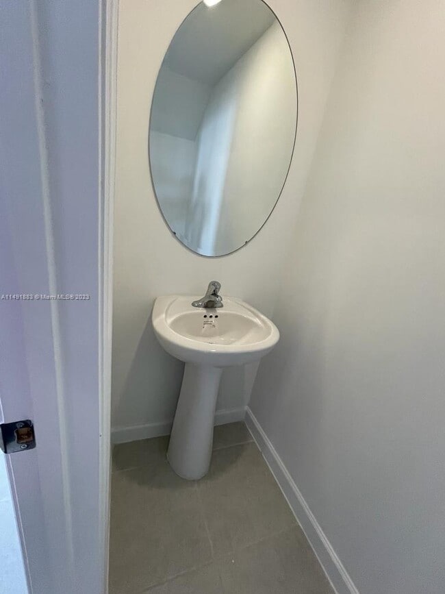 Foto del edificio - 16283 SW 292nd St